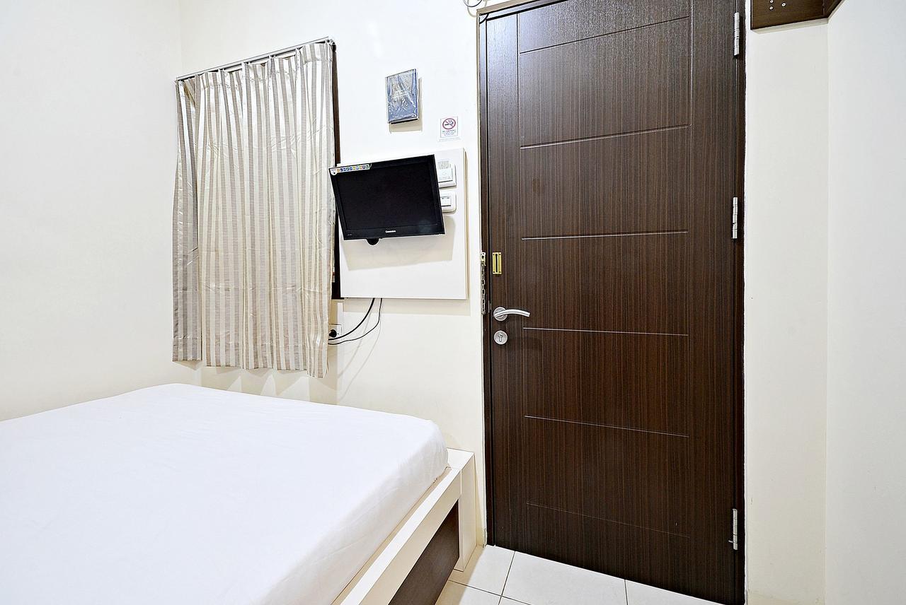 Zen Rooms Cideng Barat Джакарта Екстер'єр фото